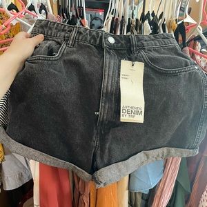 Zara Mom Fit Black Authentic Denim - damaged